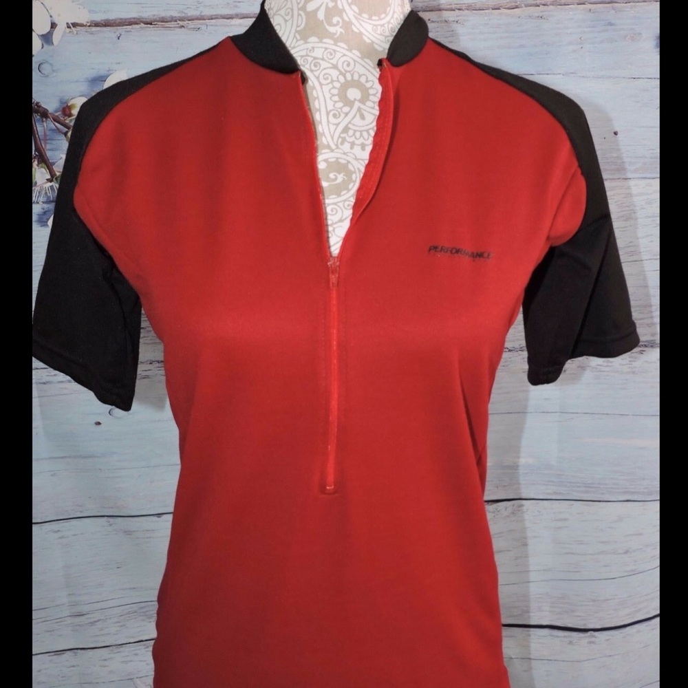 Performance Technical Women’s Wear Cycling Shirt - Picture 10 of 10